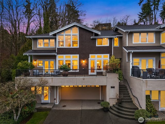 4020 Lake Washington Boulevard SE, Bellevue, WA 98006