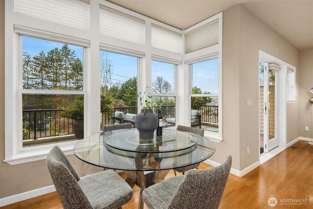 4020 Lake Washington Boulevard SE, Bellevue, WA 98006