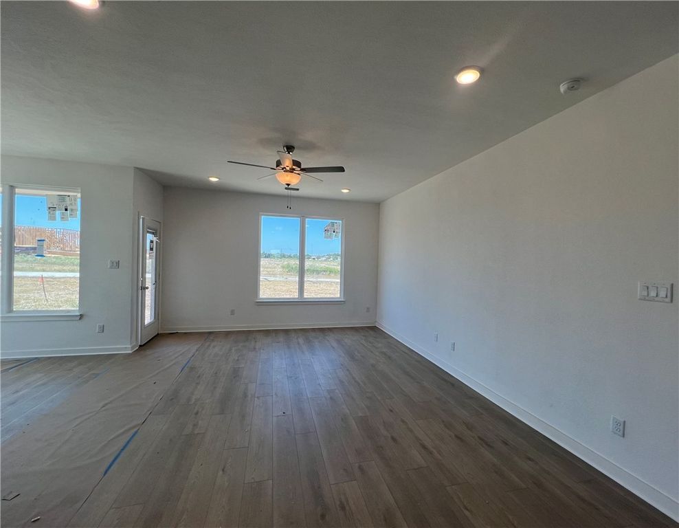 4736 Holm Oak Road, Bryan, TX 77845 — photo 2