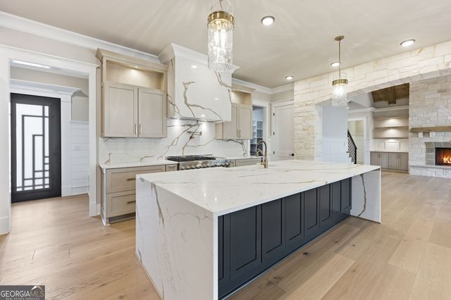 4175 Cumberland Point Drive, Gainesville, GA 30504