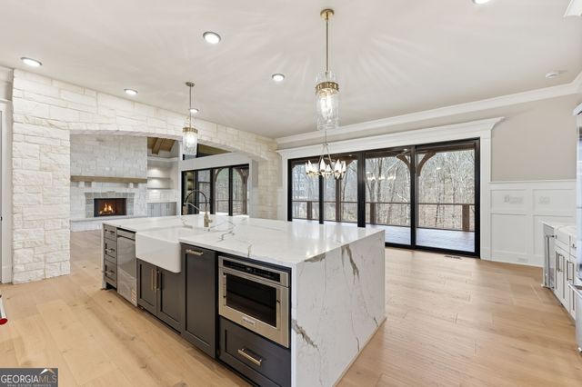 4175 Cumberland Point Drive, Gainesville, GA 30504