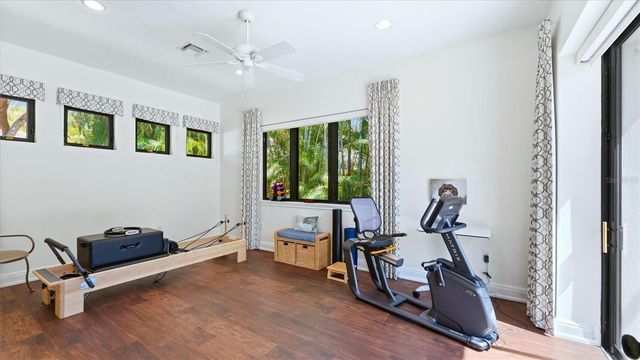 2625 COLONY TERRACE, Sarasota, FL 34239