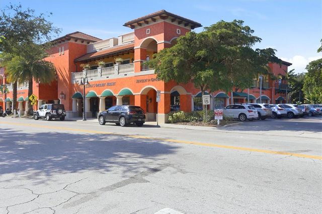 2625 COLONY TERRACE, Sarasota, FL 34239