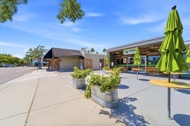 2625 COLONY TERRACE, Sarasota, FL 34239