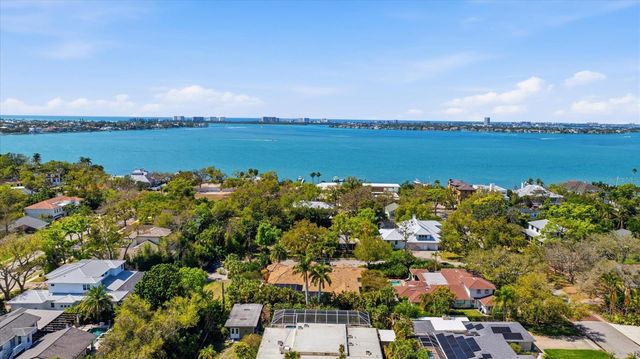 2625 COLONY TERRACE, Sarasota, FL 34239