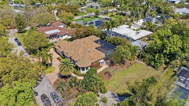 2625 COLONY TERRACE, Sarasota, FL 34239