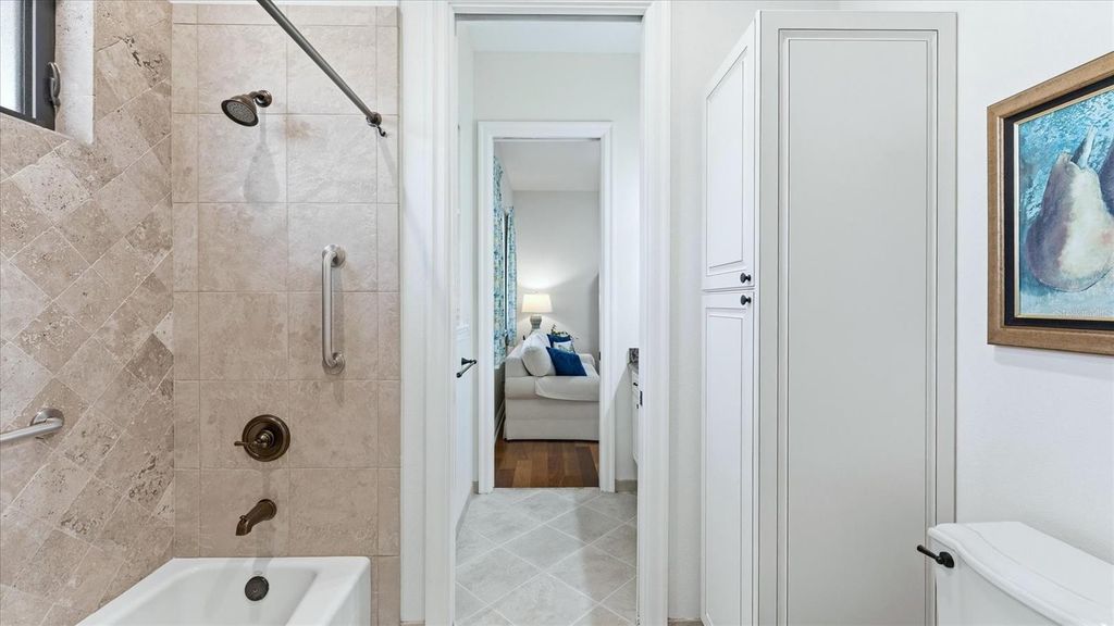 Image 25 of property listing at 2625 COLONY TERRACE, Sarasota, FL 34239