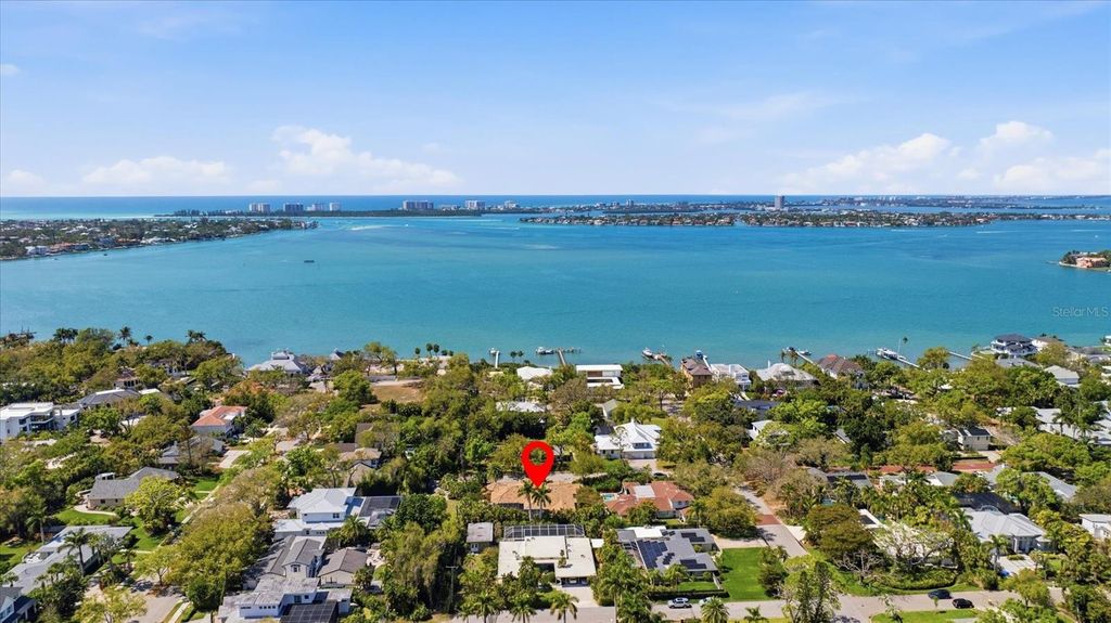 Image 50 of property listing at 2625 COLONY TERRACE, Sarasota, FL 34239