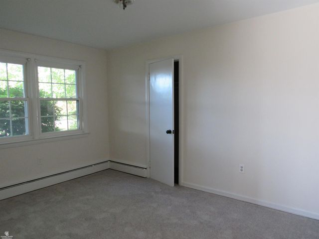 1499 Wellesley Drive, Mount Clemens, MI 48043