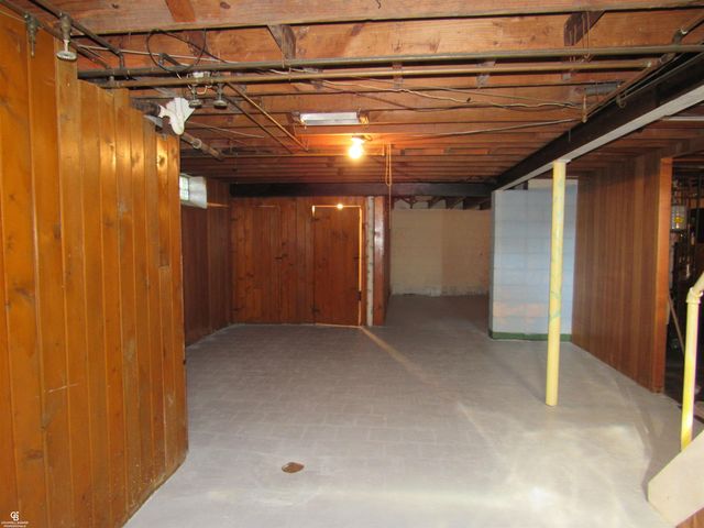 1499 Wellesley Drive, Mount Clemens, MI 48043