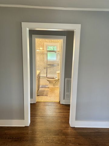 461 Hendrixson Dr, Manchester, TN 37355