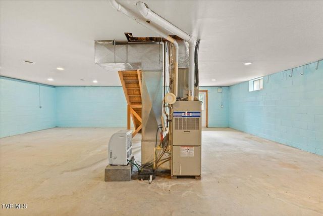 515 Scioto Road, Unicoi, TN 37692