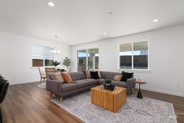 14829 Wing Spread Dr, Caldwell, ID 83607