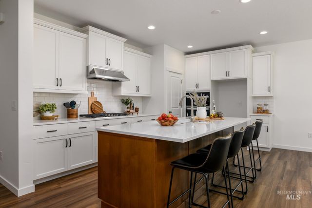 14829 Wing Spread Dr, Caldwell, ID 83607