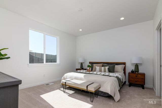 14829 Wing Spread Dr, Caldwell, ID 83607