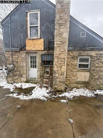 W220N7095 Town Line ROAD, Lisbon, WI 53089