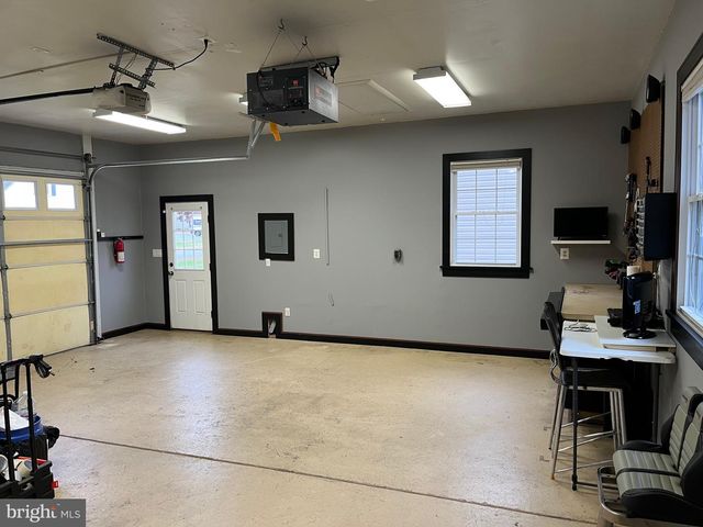 200 POWELL ST, Fredericksburg, VA 22408