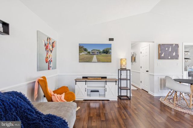 200 POWELL ST, Fredericksburg, VA 22408