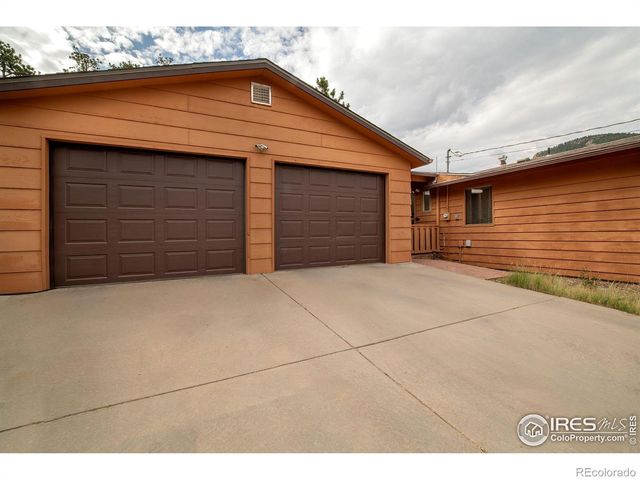 1352 Alpenglow Lane, Estes Park, CO 80517
