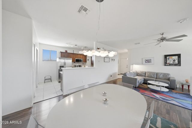 9550 E THUNDERBIRD Road 235, Scottsdale, AZ 85260