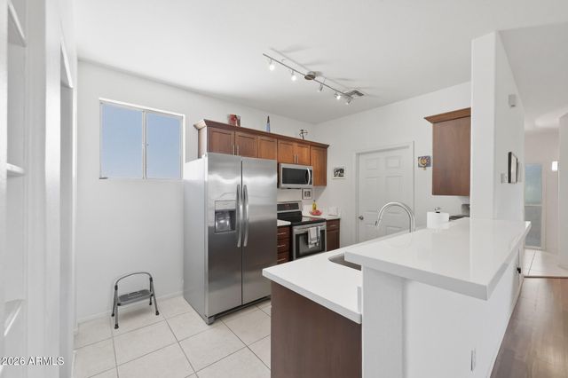9550 E THUNDERBIRD Road 235, Scottsdale, AZ 85260