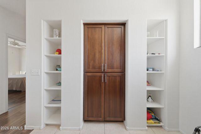 9550 E THUNDERBIRD Road 235, Scottsdale, AZ 85260