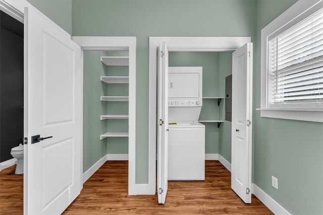 21 W 5th Street 1 & 2, Fayetteville, AR 72701