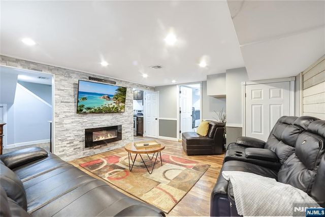 81 Sunset Avenue, North Arlington, NJ 07031