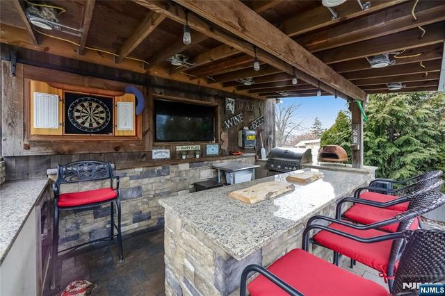 81 Sunset Avenue, North Arlington, NJ 07031