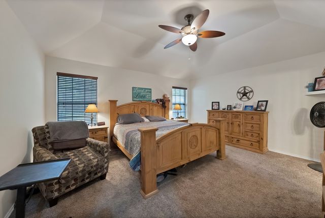 422 Shadowwood Trail, Ovilla, TX 75154