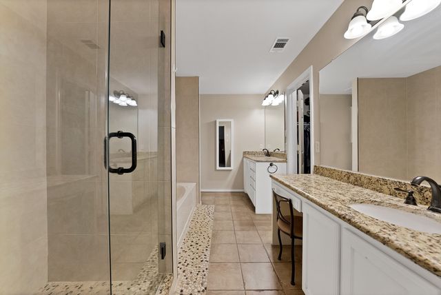 422 Shadowwood Trail, Ovilla, TX 75154