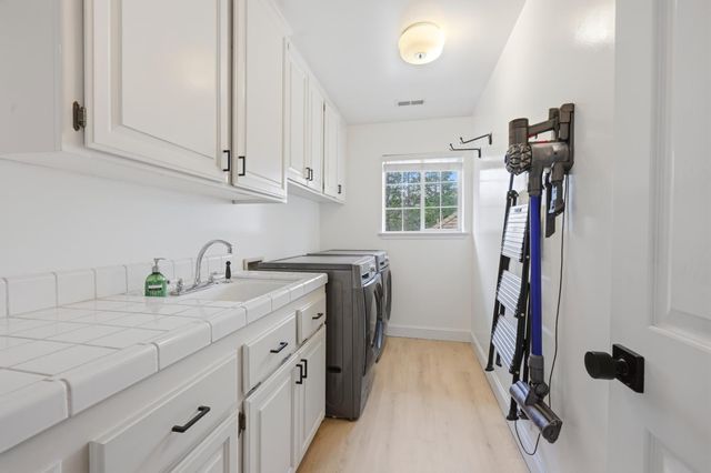 9660 Los Lagos Cir, Granite Bay, CA 95746