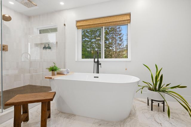 9660 Los Lagos Cir, Granite Bay, CA 95746