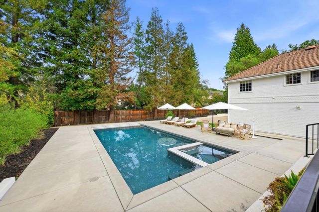 9660 Los Lagos Cir, Granite Bay, CA 95746