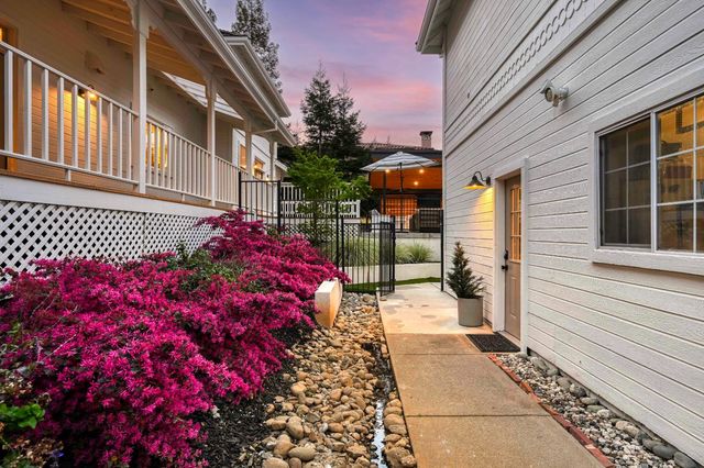 9660 Los Lagos Cir, Granite Bay, CA 95746