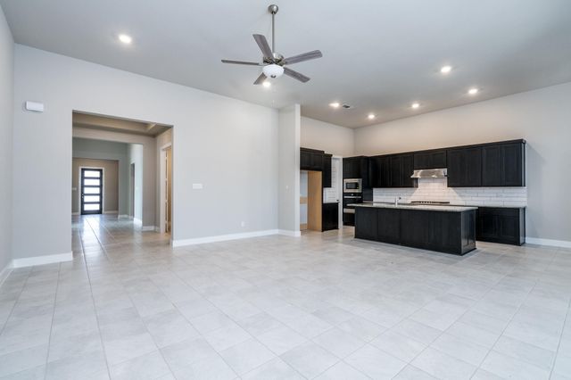 1723 Divino Pass, Conroe, TX 77304