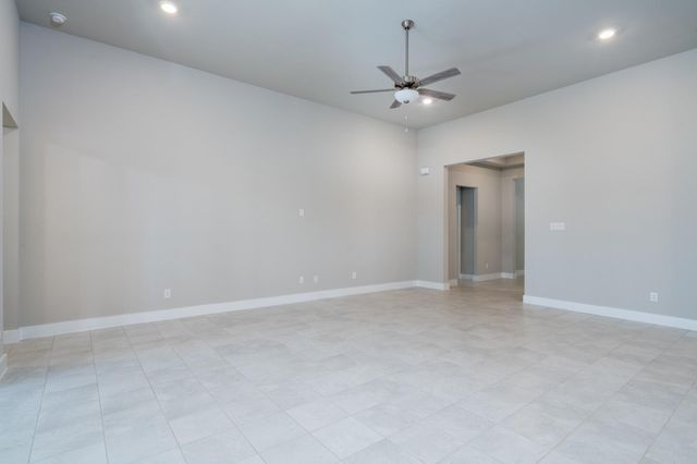 1723 Divino Pass, Conroe, TX 77304