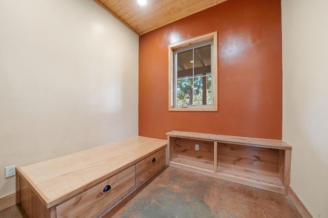 1011 McCarthy Reservoir Rd, Rail Road Flat, CA 95248