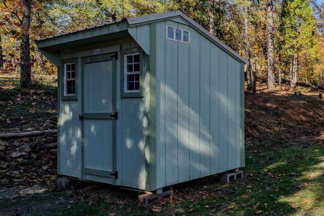 1011 McCarthy Reservoir Rd, Rail Road Flat, CA 95248