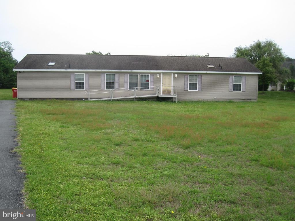 34137 CENTRAL AVE, Frankford, DE 19945