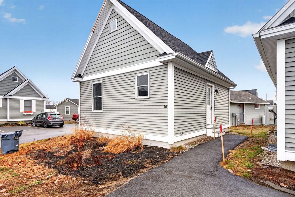 994 Portland Road 16, Saco, ME 04072 — photo 2