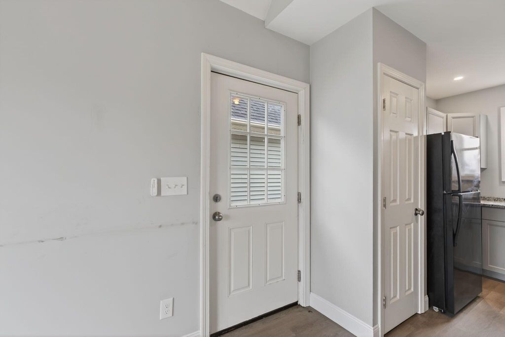 994 Portland Road 16, Saco, ME 04072 — photo 5