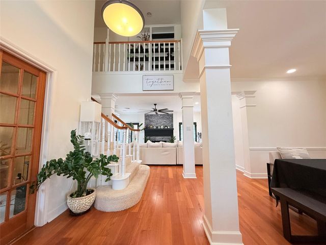 16002 Garden Hill Lane, Houston, TX 77095