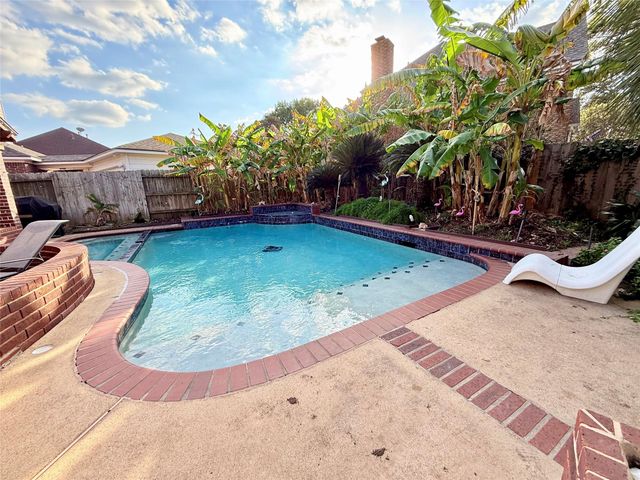 16002 Garden Hill Lane, Houston, TX 77095