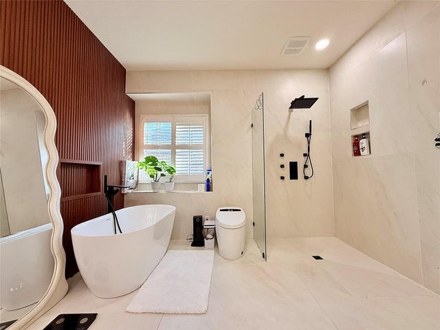 16002 Garden Hill Lane, Houston, TX 77095