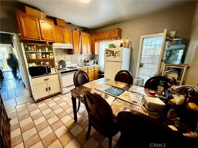 1945 Sheridan Street, Los Angeles, CA 90033