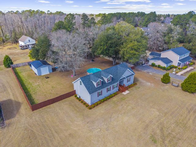 130 Hidden Hills Road, Cross, SC 29436