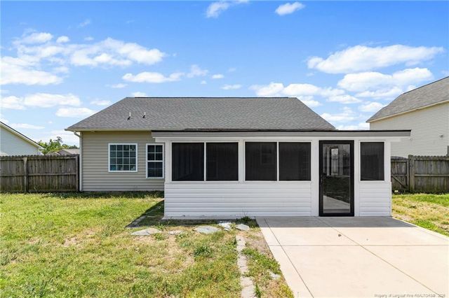 695 Broad Drive, Raeford, NC 28376