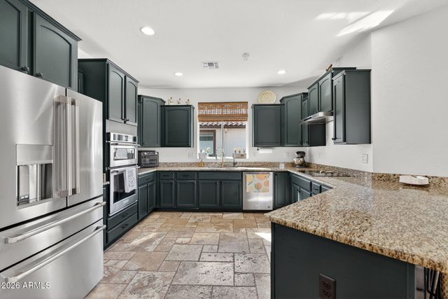 2860 E CAMELLIA Drive, Gilbert, AZ 85296