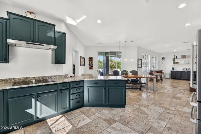 2860 E CAMELLIA Drive, Gilbert, AZ 85296